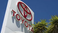 Toyota üretim tahminini düşürdü; hisseler negatif seyrediyor