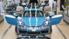 Porsche, Malezya'da fabrika kuracak