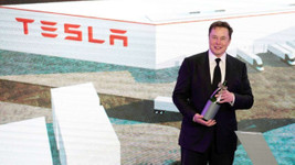 Elon Musk, Tesla hissedarları tarafından dava edildi!