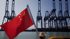 Çin, piyasaya 150 bin tonluk emtia sürdü