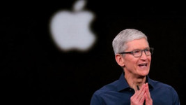 Apple CEO'su Tim Cook'a 750 milyon dolar tutarında hisse verildi