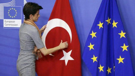 AB Komisyonu, Türkiye için 2021 büyüme tahminini yükseltti