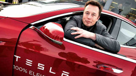 Elon Musk 5 milyar dolarlık Tesla hissesi sattı