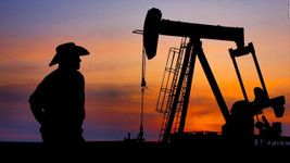 2022'de arz fazlası oluşacağı endişeleriyle petrol fiyatları geriledi