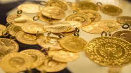 Altın fiyatları 1800 doların altına geriledi