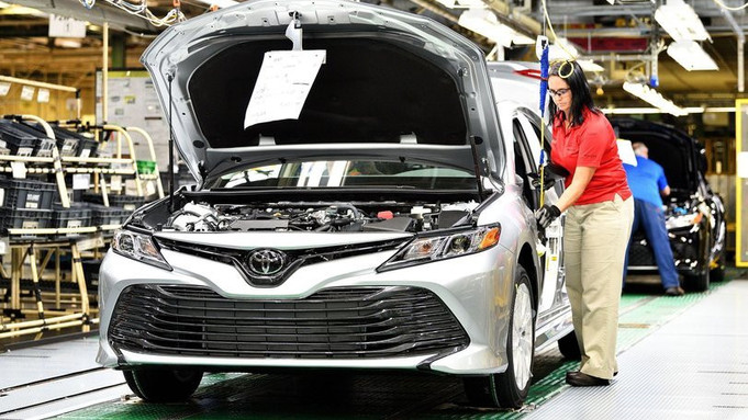 Tedarik sorunu Toyota'yı etkilemeye devam ediyor; fabrikalarda üretim durmaları devam edecek