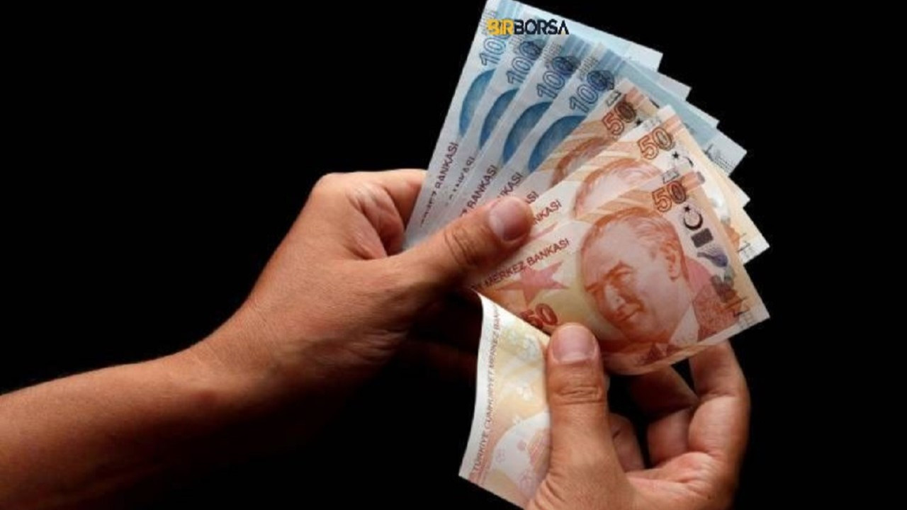Türk Lirası'nda değer kaybı devam edecek mi?
