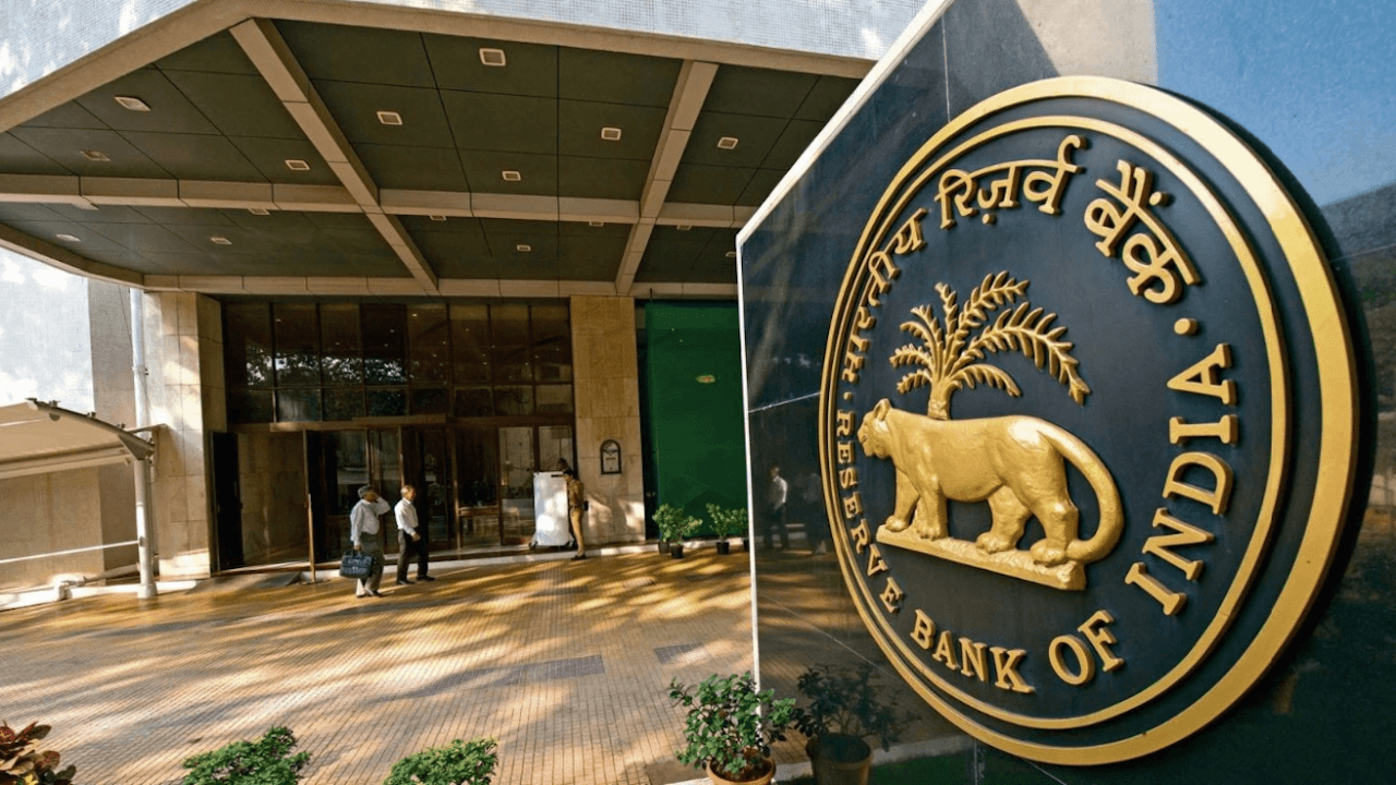 Hindistan Merkez Bankası faiz oranını arttırdı